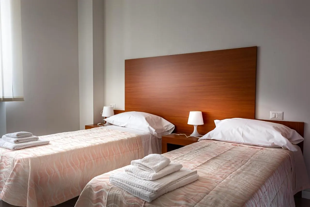 Pasta Residence Italia Malpensa Gallarate 2*,  Italien